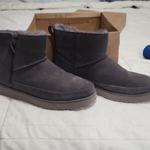 UGG Classic Zip Mini boots